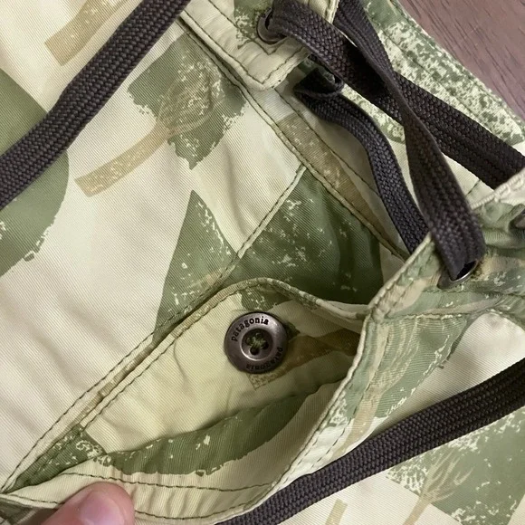 Patagonia Board Shorts Adult 38 Printed Swim Hybrid Outdoors Unlined Hiking Mens - Picture 4 of 8